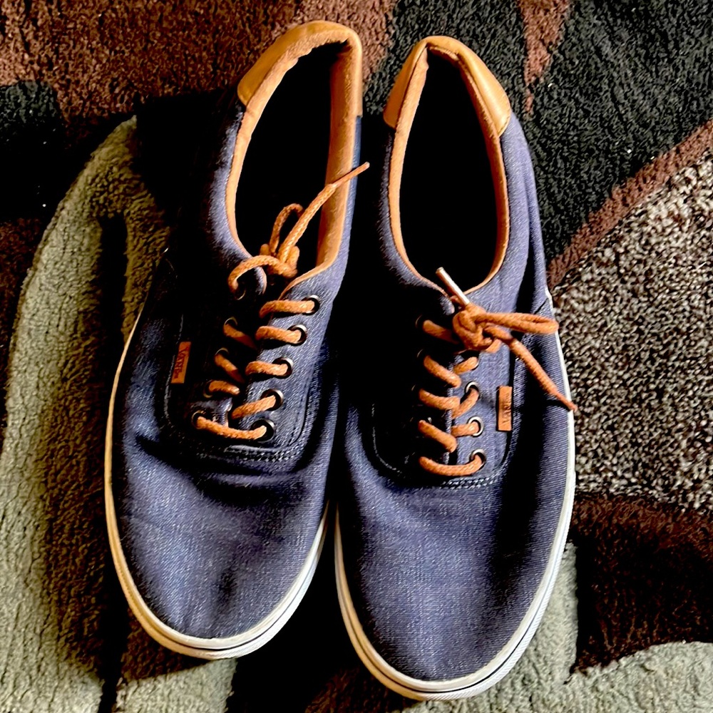 VANS SIZE 11.5 Men